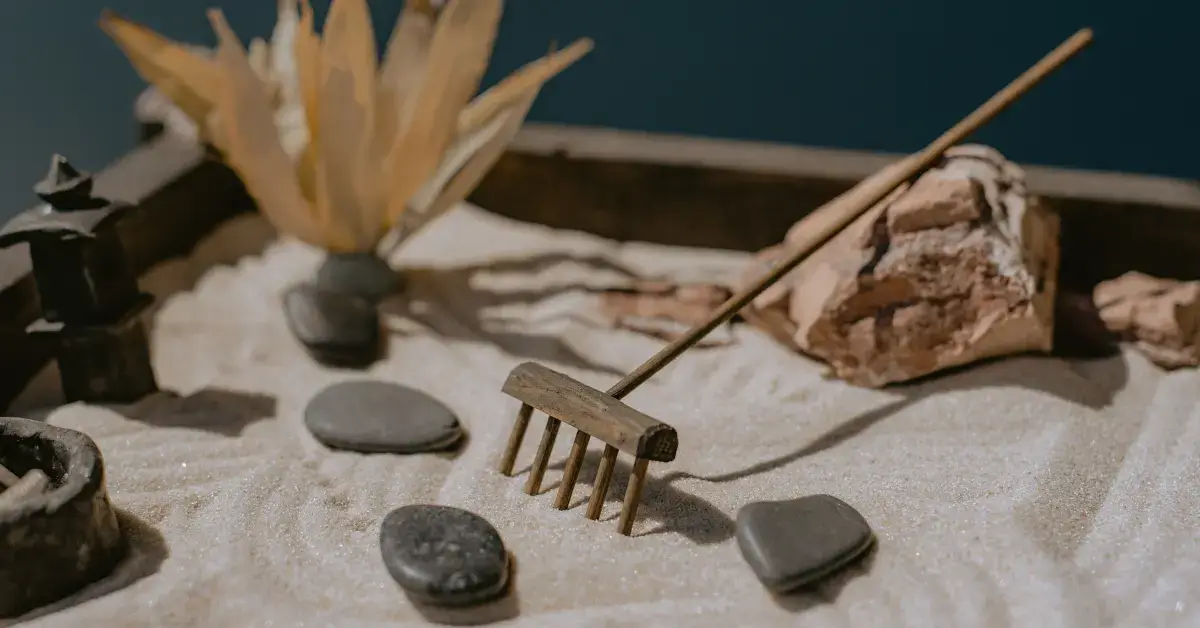 Zen Rock Garden Rake: Essential Tool for Serene Landscapes 2024 1 Zen Rock Garden Rake: A Zen rock garden rake creates patterns in the sand