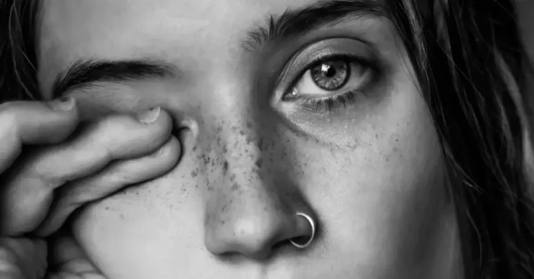 Third Eye Piercing: What You Need to Know 2024 1 Third Eye Piercing: a woman shows her face