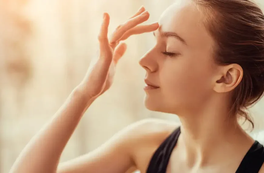 Latest Articles 47 Third Eye Tattoo: a woman shows her third eye